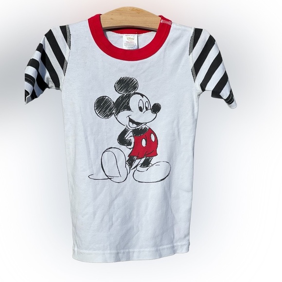 Hanna Andersson Other - Hanna Andersson Disney collection Mickey Mouse pjs top